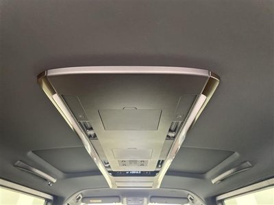 صورة مصغرة 43 لـ 2023 Toyota VELLFIRE
