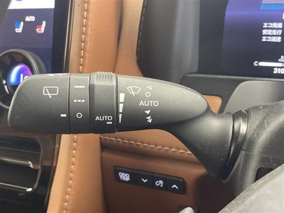 صورة مصغرة 28 لـ 2023 Toyota VELLFIRE
