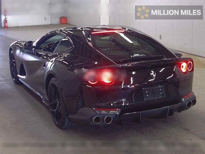 FERRARI 812 SUPERFAST - 2
