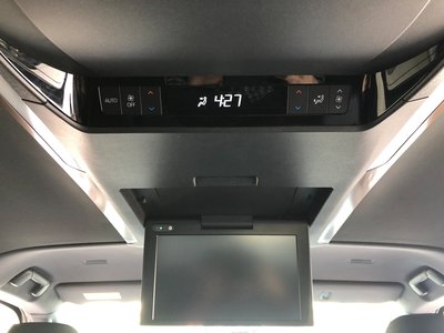 2025 TOYOTA ALPHARD 缩略图 37