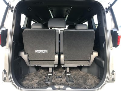 2025 TOYOTA ALPHARD 缩略图 19