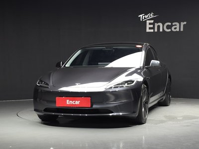 2025 Tesla MODEL 3 — фото 2