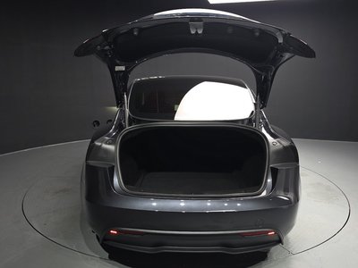 2025 Tesla MODEL 3 thumbnail 26