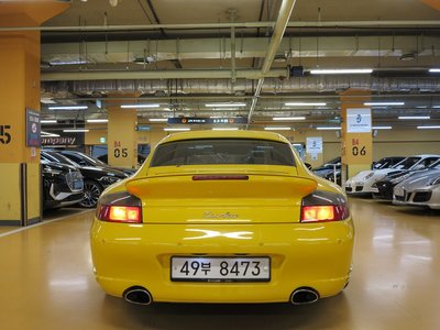 PORSCHE 911 - 3