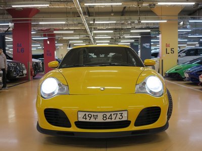 PORSCHE 911 - 2