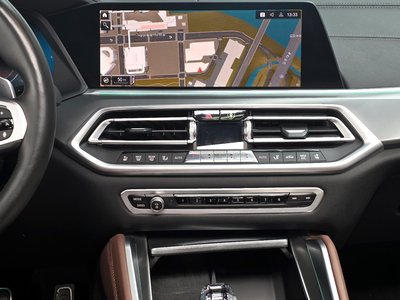 2021 BMW X6 — миниатюра 13