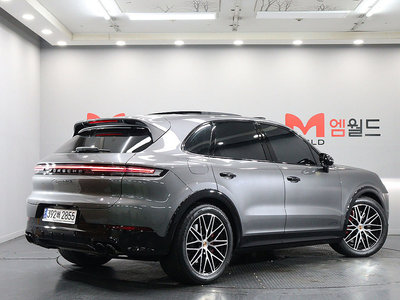 PORSCHE CAYENNE - 3