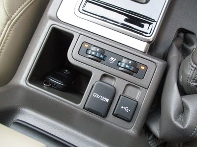 2023 Toyota LAND CRUISER PRADO 缩略图 23