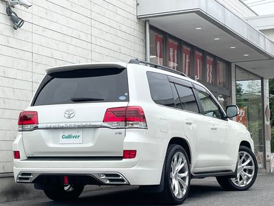 صورة مصغرة 11 لـ 2015 Toyota LAND CRUISER 200