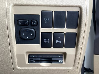 صورة مصغرة 33 لـ 2015 Toyota LAND CRUISER 200