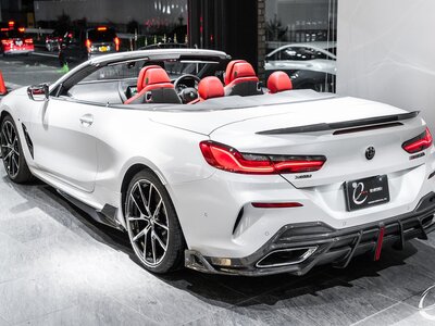 BMW 8 SERIES CABRIOLET - 9