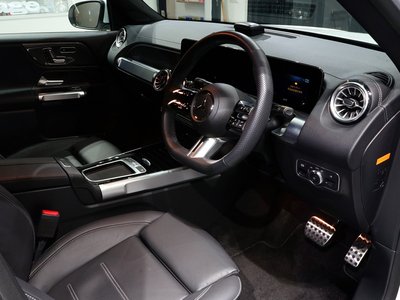 MERCEDES-BENZ GLB - 3