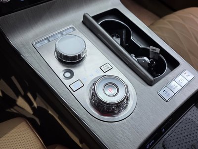 GENESIS G80 (RG3) - 9