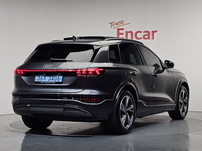 AUDI Q6 - 3