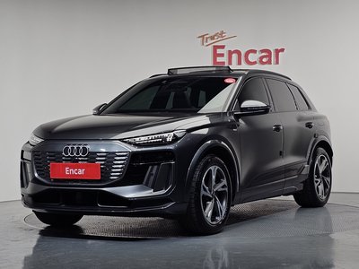 AUDI Q6 - 1