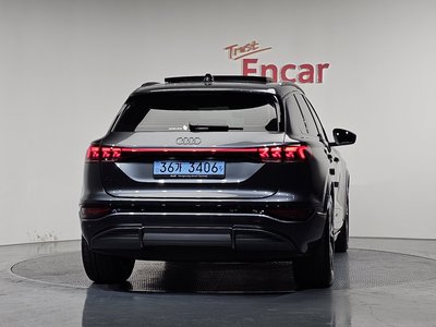 AUDI Q6 - 4