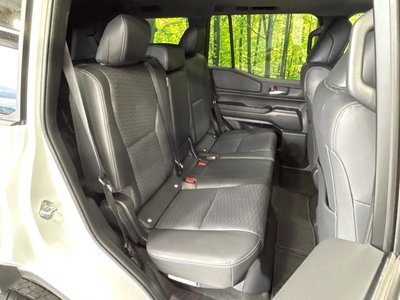 TOYOTA LAND CRUISER 250 - 9