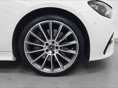 MERCEDES-BENZ E-CLASS - 6