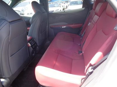 صورة مصغرة 12 لـ 2023 Lexus RX