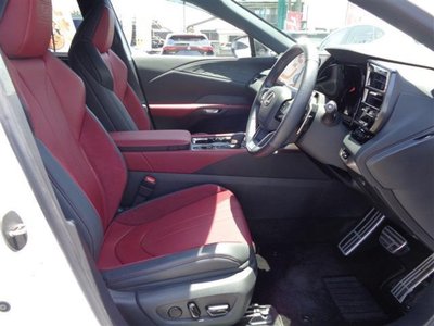 صورة مصغرة 20 لـ 2023 Lexus RX