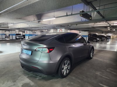 2022 Tesla MODEL Y thumbnail 14