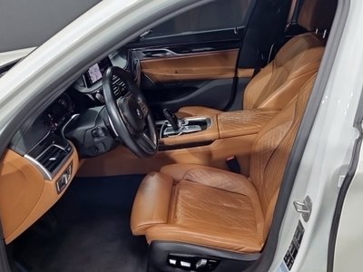 BMW 7 SERIES - 10