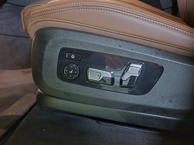 صورة مصغرة 19 لـ 2025 BMW X5