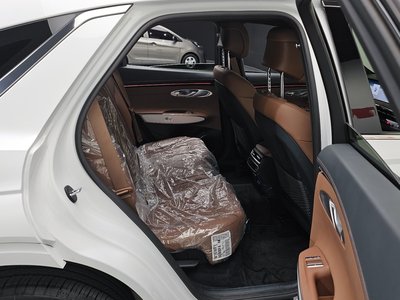 2026 Genesis GV70 — миниатюра 17