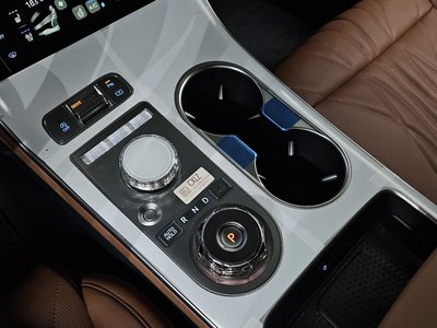 2026 Genesis GV70 — миниатюра 12