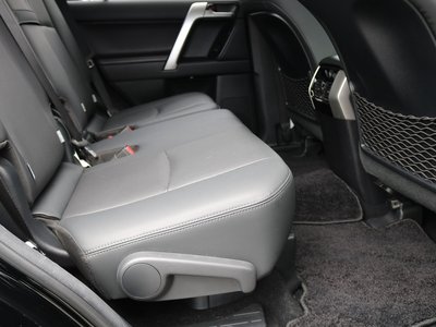 2021 Toyota LAND CRUISER PRADO 缩略图 13