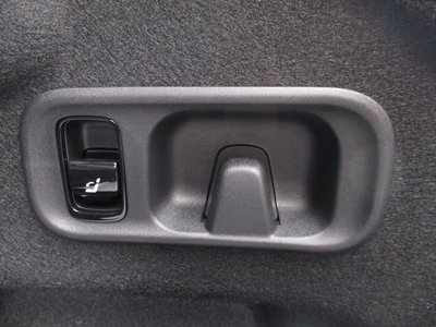 2023 Mercedes-BENZ C-CLASS 照片 10