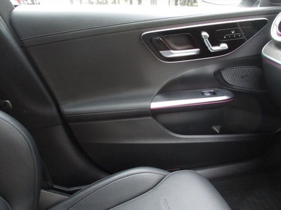 صورة مصغرة 46 لـ 2023 Mercedes-BENZ C-CLASS
