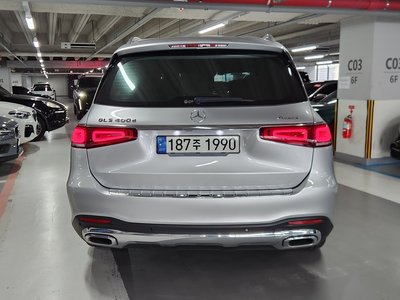 2020 Mercedes-BENZ GLS — фото 6