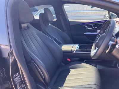 MERCEDES-BENZ EQE - 9