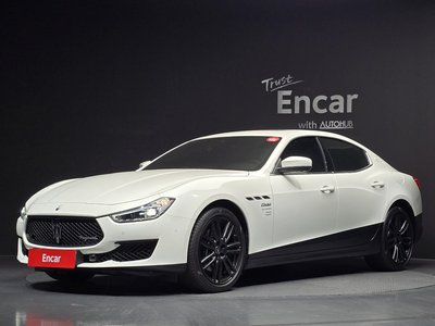 MASERATI GHIBLI - 1