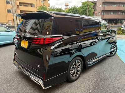 TOYOTA ALPHARD - 2