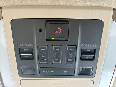 TOYOTA ALPHARD - 10