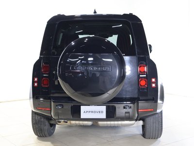 LAND ROVER DEFENDER - 7