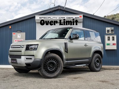 LAND ROVER DEFENDER - 1