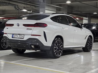 2025 BMW X6 photo 4