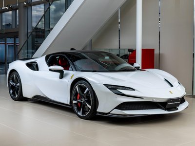 FERRARI SF90 STRADALE - 10