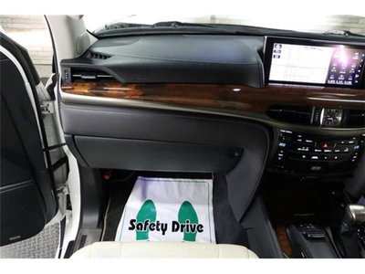 2016 Lexus LX 缩略图 40