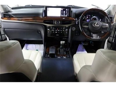 2016 Lexus LX 缩略图 42