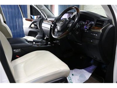 2016 Lexus LX 缩略图 37