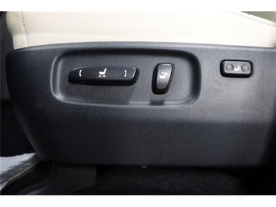 2016 Lexus LX 缩略图 26