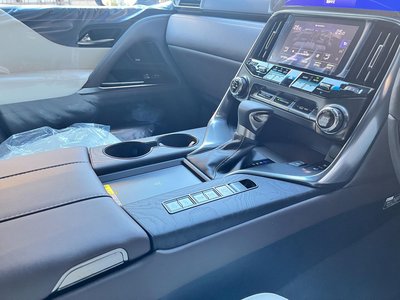 2026 Lexus LX — миниатюра 34