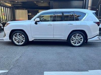 2026 Lexus LX — миниатюра 42