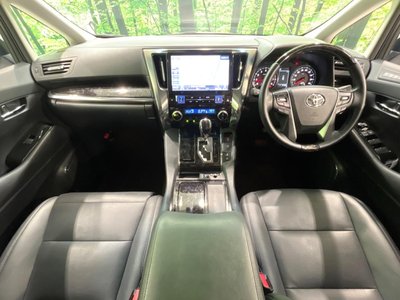 TOYOTA ALPHARD - 2