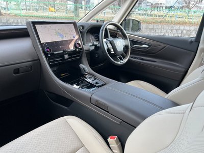 TOYOTA ALPHARD - 7