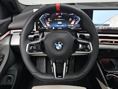 صورة مصغرة 13 لـ 2025 BMW 5 SERIES